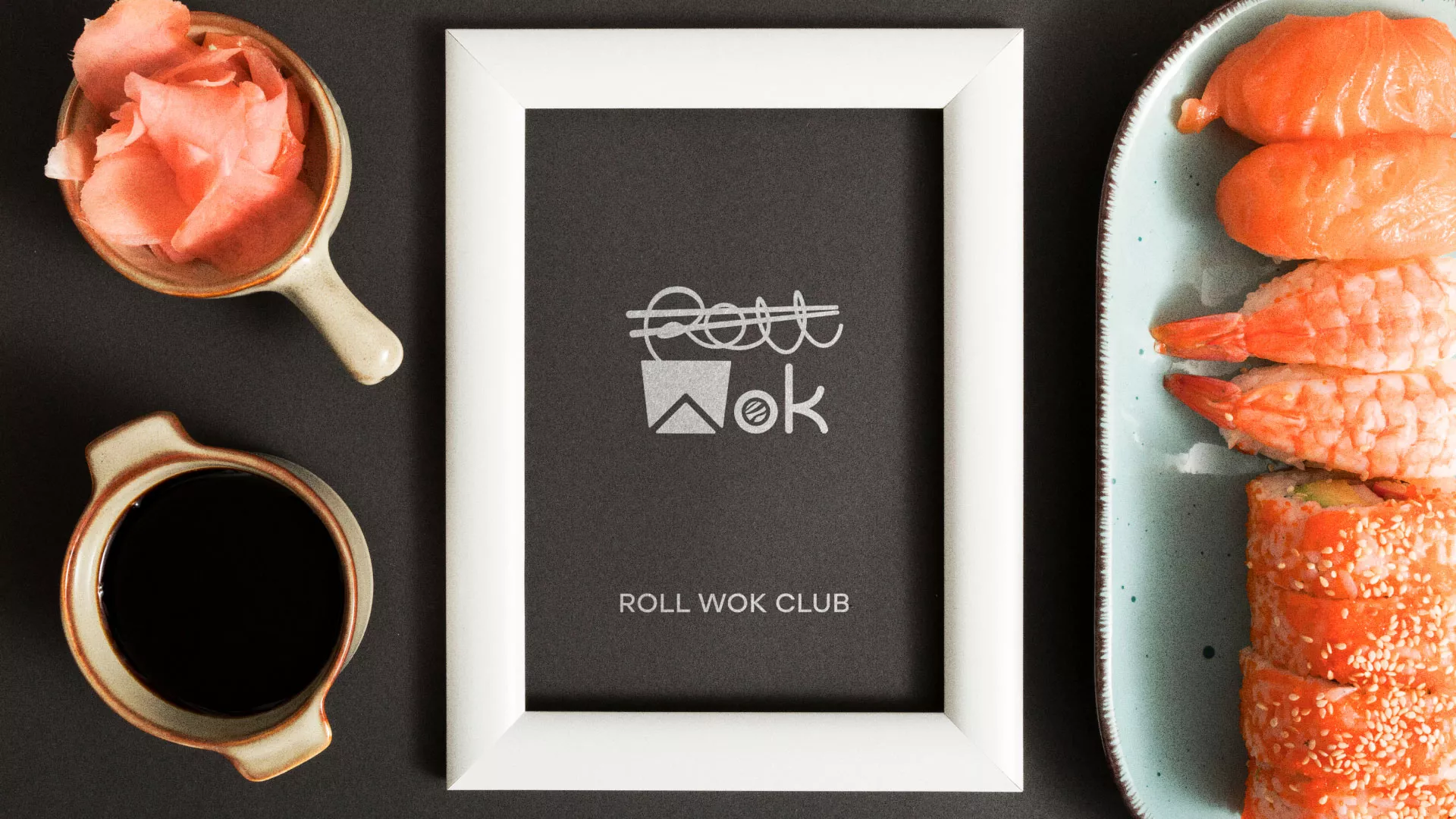 Разработка логотипа суши-бара «Roll Wok Club» в Коркино